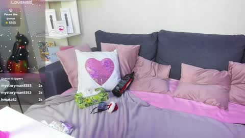 Snapshot of darlenedolce chatting on December 25, 2024, 12:37 pm darlenedolce online show from December 25, 2024, 12:37 pm