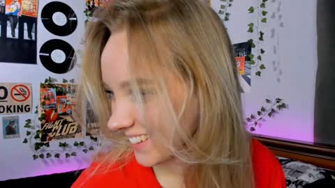lina online show from December 11, 2024, 2:41 am