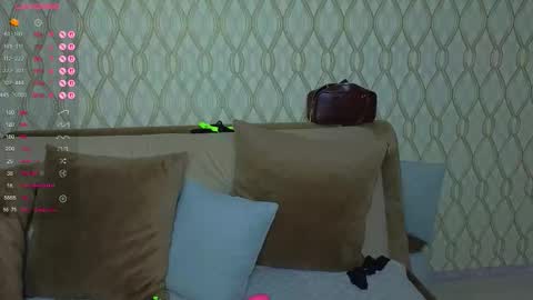 Darlina online show from September 20, 2025, 1:12 pm