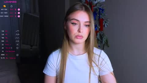 Snapshot of darlina_ryan chatting on February 6, 2026, 4:21 pm Darlina online show from February 6, 2026, 4:21 pm