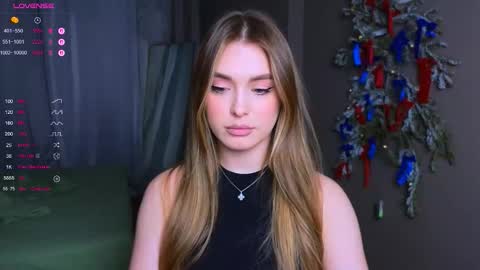 Snapshot of darlina_ryan chatting on February 10, 2026, 8:35 pm Darlina online show from February 10, 2026, 8:35 pm