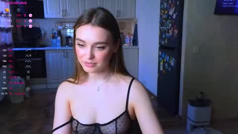 Snapshot of darlina_ryan chatting on March 7, 2026, 1:30 pm Darlina online show from March 7, 2026, 1:30 pm