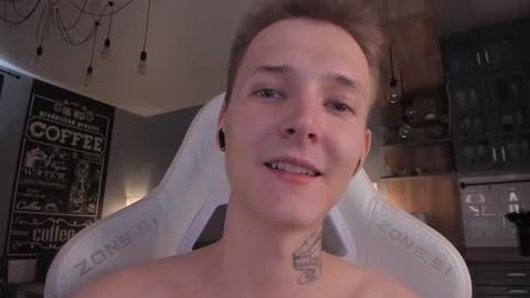 your lovely Oli online show from October 2, 2025, 4:19 am