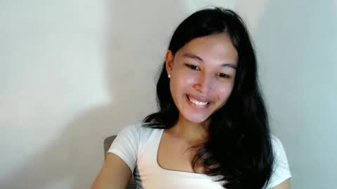 Snapshot of darling_sweetheartxx chatting on September 21, 2025, 4:30 pm YOUR ATHENA online show from September 21, 2025, 4:30 pm