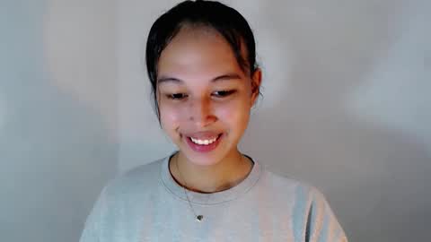 Snapshot of darling_sweetheartxx chatting on October 5, 2025, 1:53 pm YOUR ATHENA online show from October 5, 2025, 1:53 pm