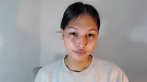 Snapshot of darling_sweetheartxx chatting on October 22, 2025, 4:18 pm YOUR ATHENA online show from October 22, 2025, 4:18 pm