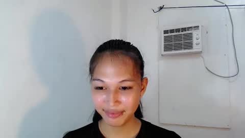 Snapshot of darling_sweetheartxx chatting on November 3, 2025, 1:34 pm YOUR ATHENA online show from November 3, 2025, 1:34 pm