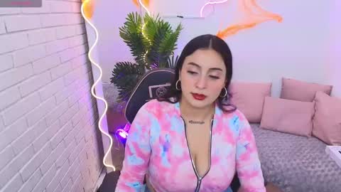 Darling online show from October 13, 2025, 3:28 am