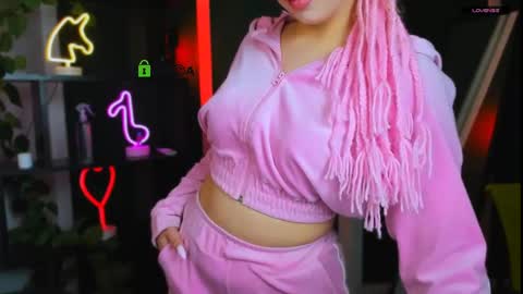 darly honey online show from April 21, 2026, 5:03 am
