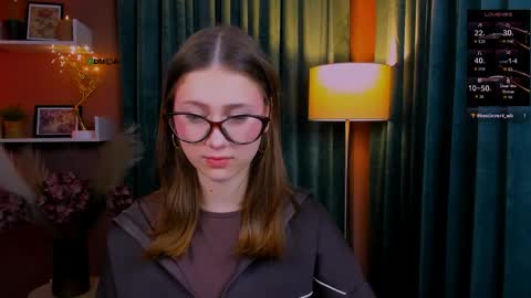 darly honey online show from April 28, 2026, 6:46 pm