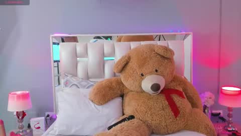 Snapshot of darlyn_tenderhot__ chatting on September 23, 2025, 5:21 am darlyn_tenderhot__ online show from September 23, 2025, 5:21 am