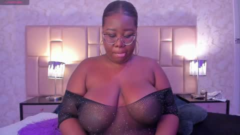  Darnell Queen online show from December 9, 2024, 8:33 am