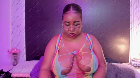 Snapshot of darnellqueen chatting on September 18, 2025, 3:52 am  Darnell Queen online show from September 18, 2025, 3:52 am