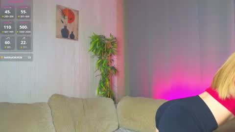 DarslyCat online show from March 10, 2026, 7:30 pm