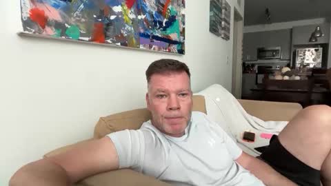 Snapshot of dartanha007 chatting on April 25, 2026, 7:33 pm dartanha007 online show from April 25, 2026, 7:33 pm