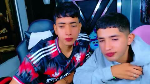 darwinandbrayan online show from November 17, 2025, 3:34 am