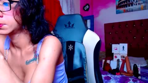 Snapshot of daslytsroze chatting on February 20, 2025, 4:18 am Dasly online show from February 20, 2025, 4:18 am