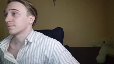 Snapshot of datalian chatting on January 17, 2026, 3:17 pm datalian online show from January 17, 2026, 3:17 pm