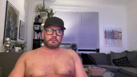 Datguy127 online show from March 27, 2026, 1:11 am