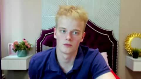 Snapshot of dattouz chatting on May 15, 2026, 9:38 am Jossif online show from May 15, 2026, 9:38 am
