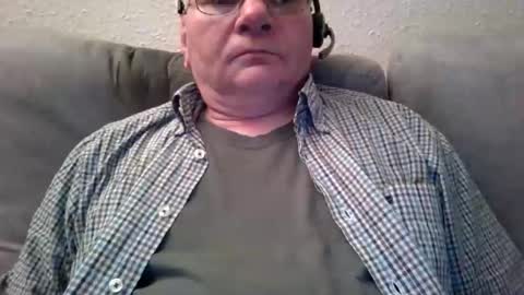 Snapshot of dauergeil67 chatting on March 9, 2026, 6:34 pm DauergeilEr67 online show from March 9, 2026, 6:34 pm