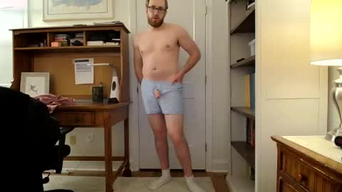 Snapshot of dav_luv4u chatting on February 19, 2026, 4:19 am dav_luv4u online show from February 19, 2026, 4:19 am