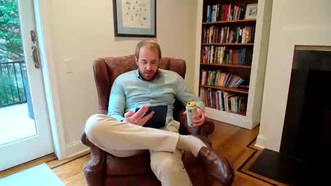 Snapshot of dav_luv4u chatting on April 5, 2026, 6:05 pm dav_luv4u online show from April 5, 2026, 6:05 pm