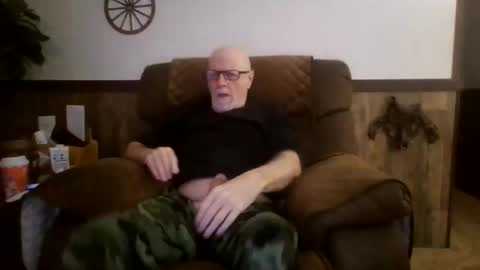 dave571960 online show from January 19, 2026, 12:09 pm