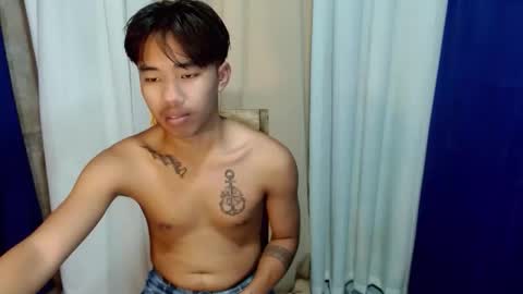 Snapshot of dave_boyyy chatting on April 5, 2026, 8:44 am dave_boyyy online show from April 5, 2026, 8:44 am