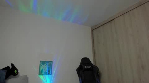 Snapshot of dave_max93 chatting on September 24, 2025, 2:04 am DAVE MAX online show from September 24, 2025, 2:04 am