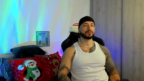 DAVE MAX online show from December 21, 2025, 3:13 am