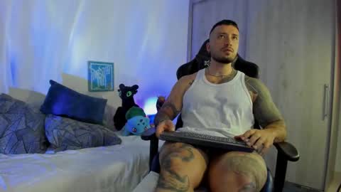 DAVE MAX online show from March 26, 2026, 3:23 am