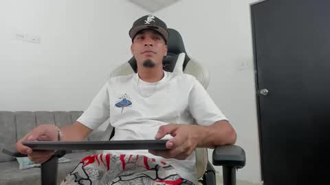 dave online show from October 1, 2025, 2:06 am