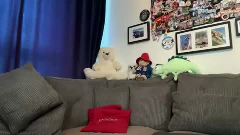 Snapshot of daveandben chatting on October 4, 2025, 10:35 am DaveAndBen online show from October 4, 2025, 10:35 am