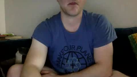 Snapshot of daveb709709709 chatting on November 2, 2025, 2:36 am daveb709709709 online show from November 2, 2025, 2:36 am