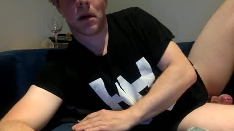 daveb709709709 online show from November 11, 2025, 3:06 am