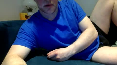 daveb709709709 online show from April 17, 2026, 1:41 am