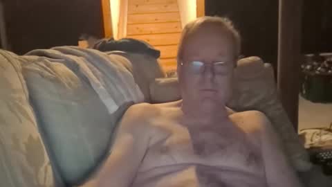 davecock50 online show from April 20, 2026, 4:15 am