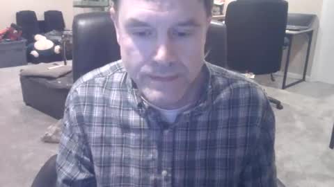 Snapshot of daved14u chatting on March 21, 2026, 5:23 am daved14u online show from March 21, 2026, 5:23 am