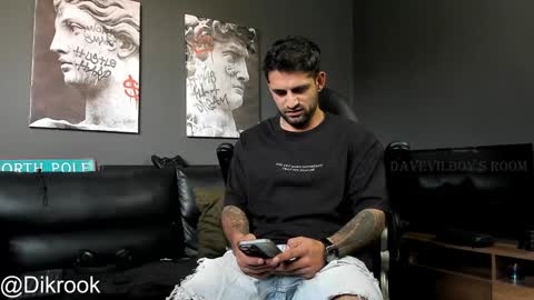 Daves online show from December 3, 2024, 2:49 pm