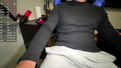 Snapshot of david10maker chatting on October 17, 2025, 2:59 am David10Maker online show from October 17, 2025, 2:59 am