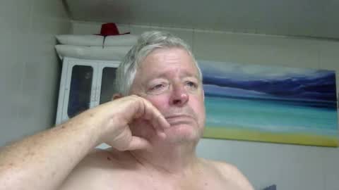 david290356 online show from April 22, 2026, 11:34 am