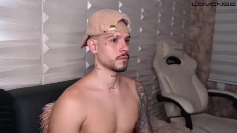 David col11 online show from November 7, 2025, 2:22 am