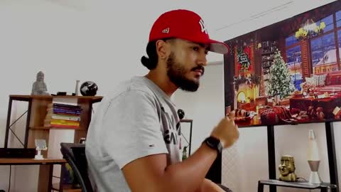Hey im David that loves to explore and speak their fantasies. Very open talktative and nice. Feel free to chat with me online show from December 3, 2024, 3:00 pm