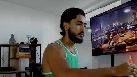 Hey im David that loves to explore and speak their fantasies. Very open talktative and nice. Feel free to chat with me online show from December 8, 2024, 12:30 pm