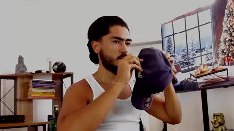 Hey im David that loves to explore and speak their fantasies. Very open talktative and nice. Feel free to chat with me online show from December 8, 2024, 7:32 pm