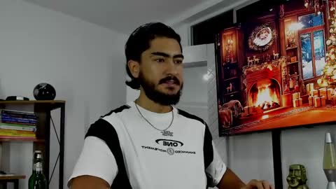 Hey im David that loves to explore and speak their fantasies. Very open talktative and nice. Feel free to chat with me online show from December 13, 2024, 10:41 am