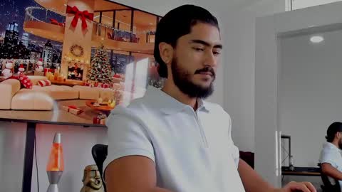Hey im David that loves to explore and speak their fantasies. Very open talktative and nice. Feel free to chat with me online show from December 21, 2024, 5:07 pm