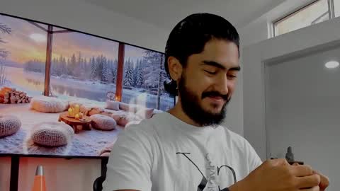 Hey im David that loves to explore and speak their fantasies. Very open talktative and nice. Feel free to chat with me online show from December 29, 2024, 1:06 pm