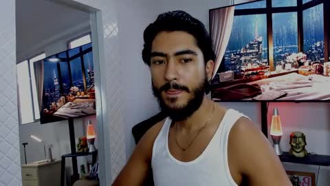 Hey im David that loves to explore and speak their fantasies. Very open talktative and nice. Feel free to chat with me online show from January 15, 2025, 11:32 am
